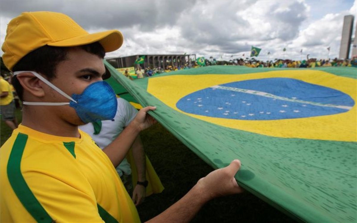 Brasil, el tercer país con más contagios de COVID-19