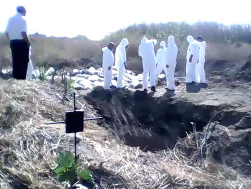 Encuentran fosa clandestina con tres cuerpos en Morelos