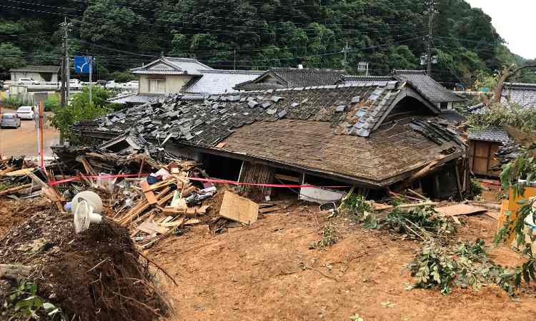 Inundaciones y deslaves provocan 34 muertes en Japón