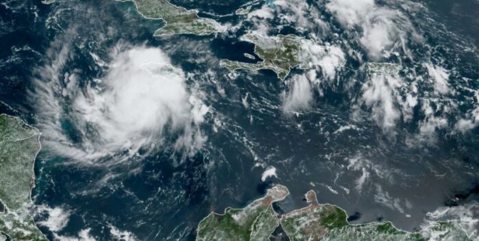 La tormenta tropical “Nana” se forma cerca de Jamaica y se dirige a Honduras