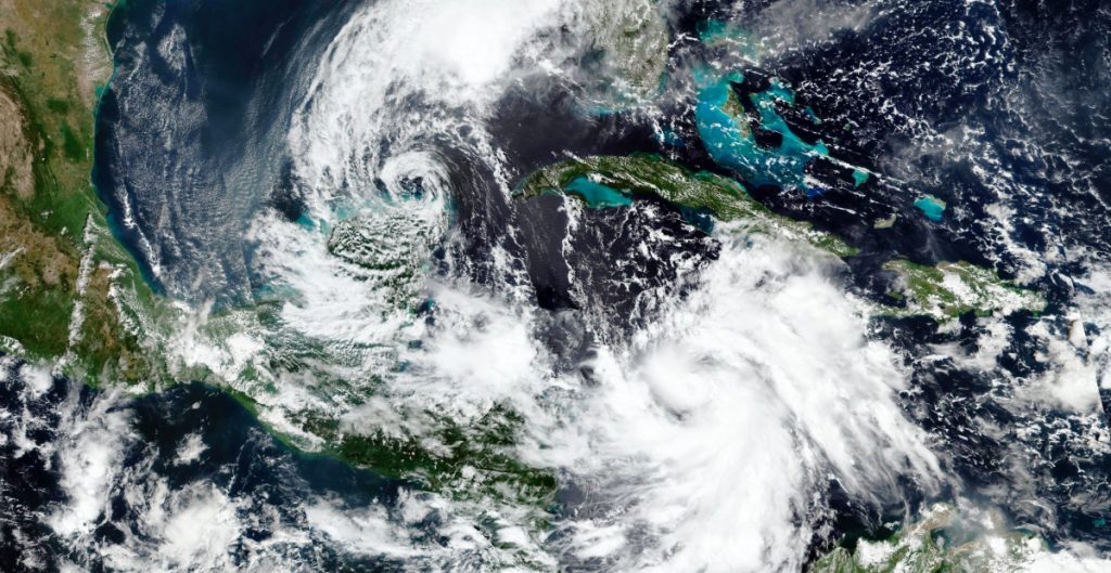 El huracán ”Delta” alcanza categoría 2 en su camino a Yucatán