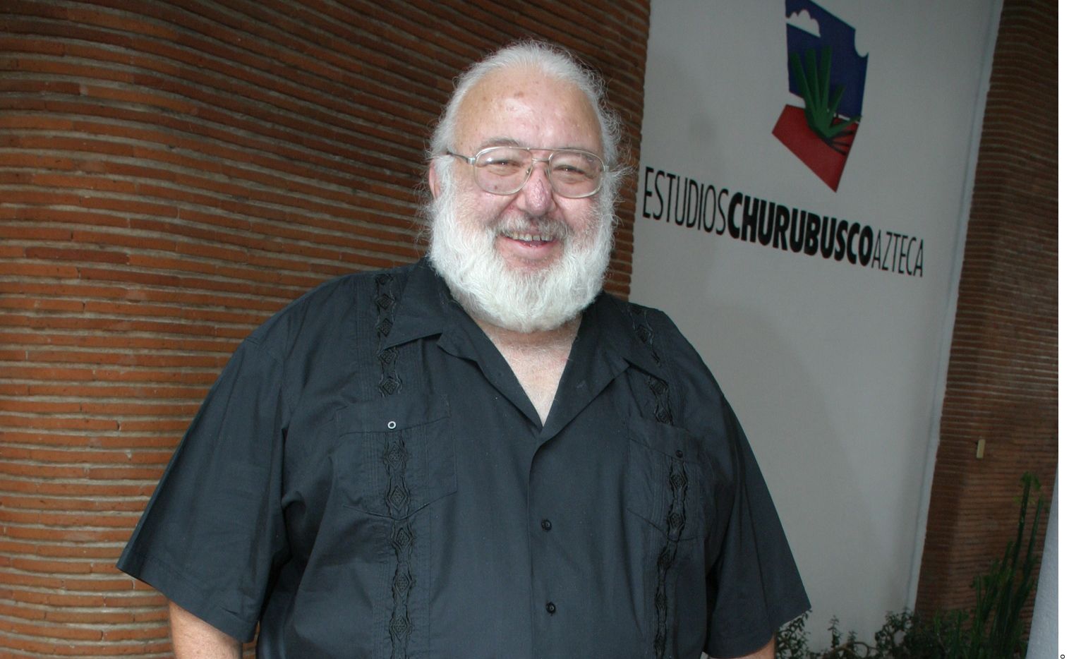 Muere el actor Ernesto Yáñez, víctima del COVID-19