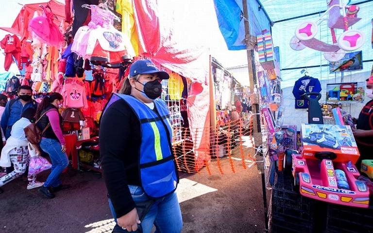 Alertan por inspectores falsos que extorsionan en Querétaro.