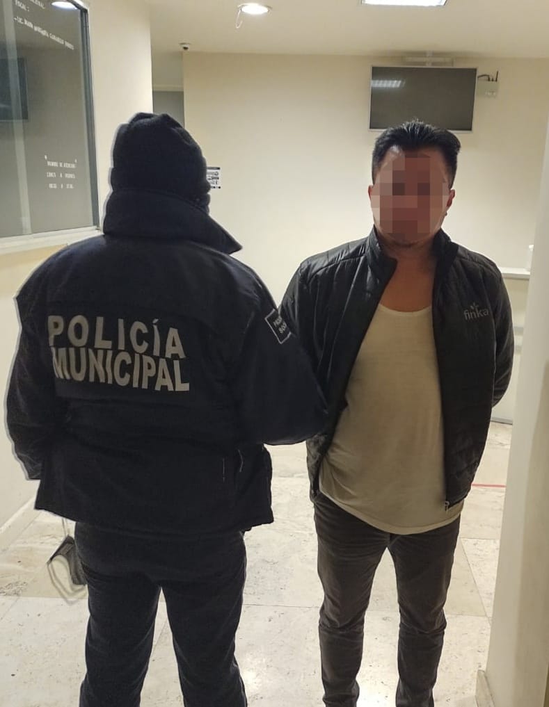 Detienen a un Hombre en San Juan del Río por Agredir a su Pareja.