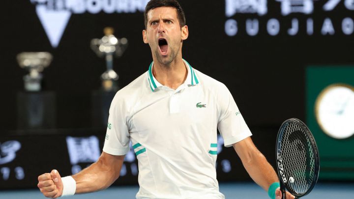 Abierto de Australia: Djokovic vence a Karatsev para acceder a su novena final