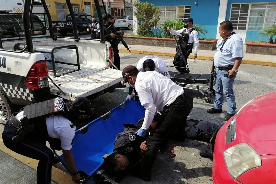 Mueren dos policías tras emboscada en Veracruz