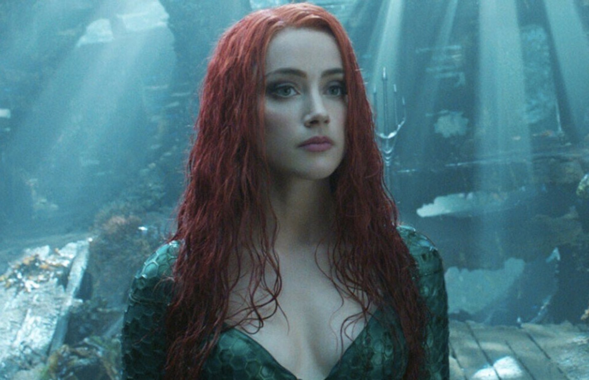 Amber Heard, con un pie fuera de “Aquaman 2”