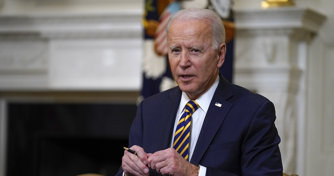 Biden revoca orden de Trump que suspendía migración legal por COVID-19