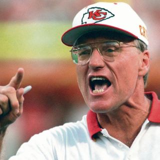 Adiós al arquitecto del “Martyball” en la NFL