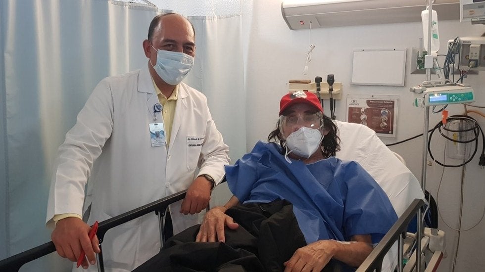 Operan a Cepillín; le colocan tornillos en la columna