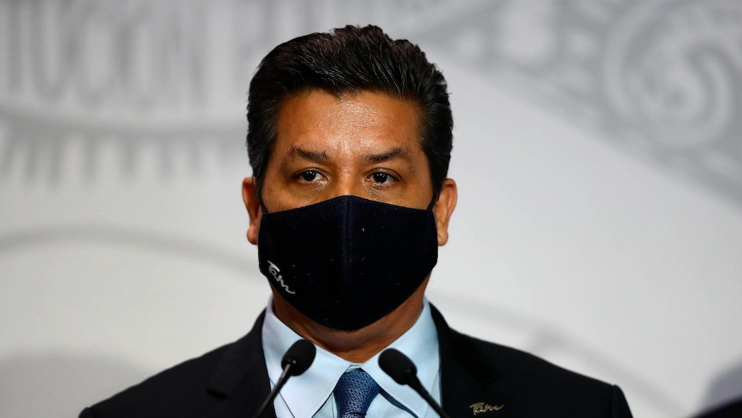 Cabeza de Vaca dice que desmentirá acusaciones por corrupción