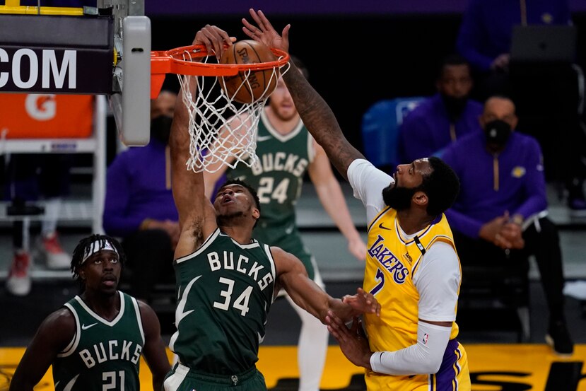 NBA: Drummond debuta con Lakers en derrota ante Bucks