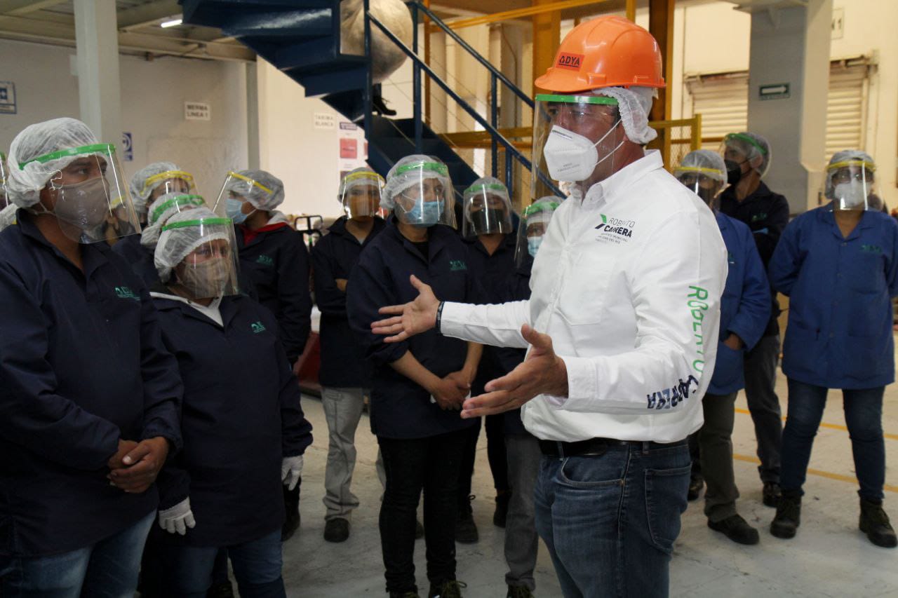 ADELANTE LAS Y LOS TRABAJADORES DE LA INDUSTRIA: ROBERTO CABRERA