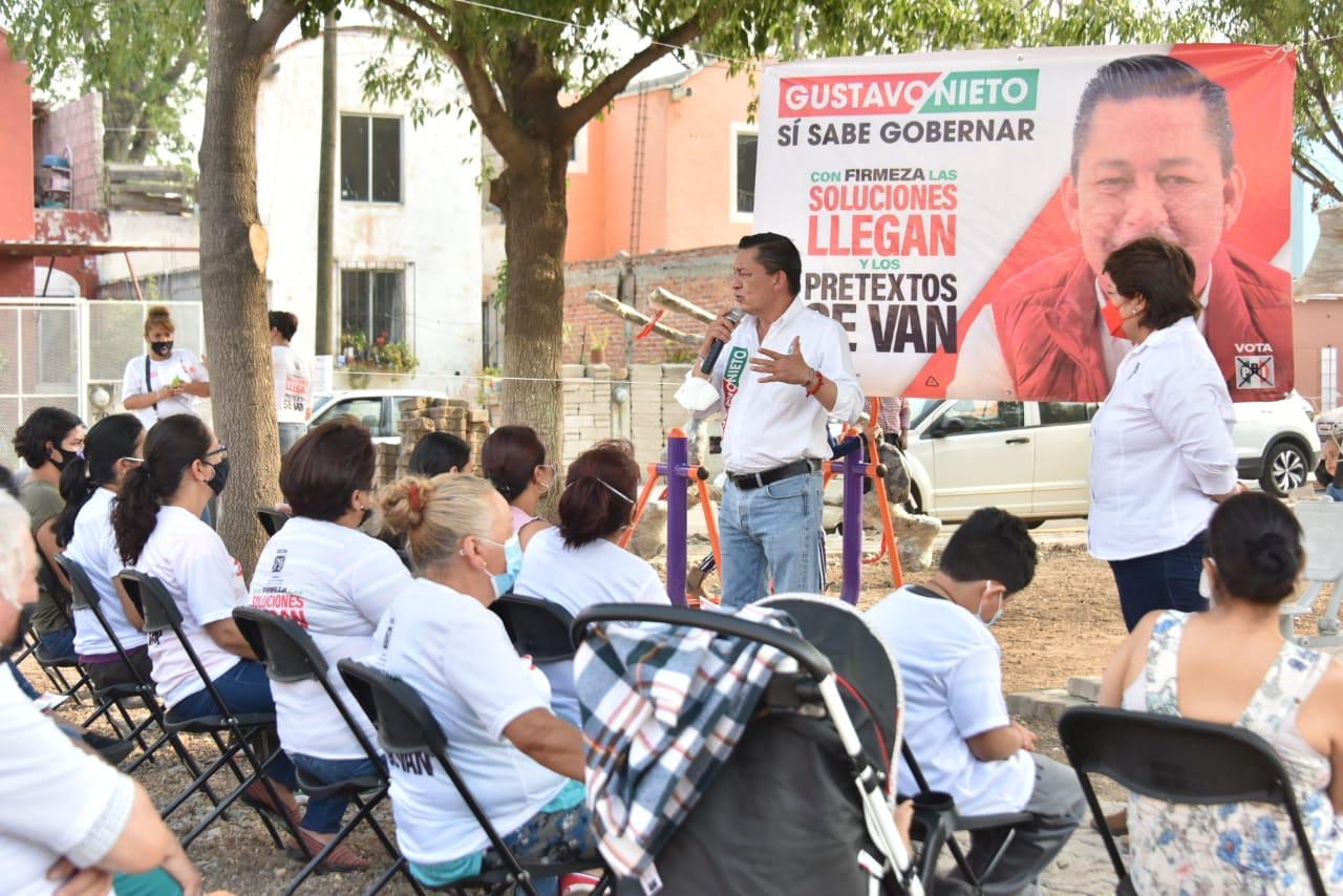 Piso firme para todos, advierte Gustavo Nieto Chávez.