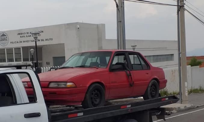 Lo Detienen con Vehículo Robado en San Juan del Río.