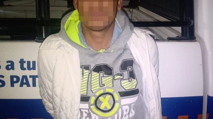 Sujeto Detenido en Loma Alta.