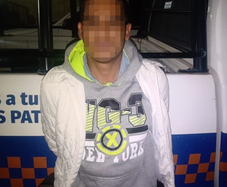 Sujeto Detenido en Loma Alta.