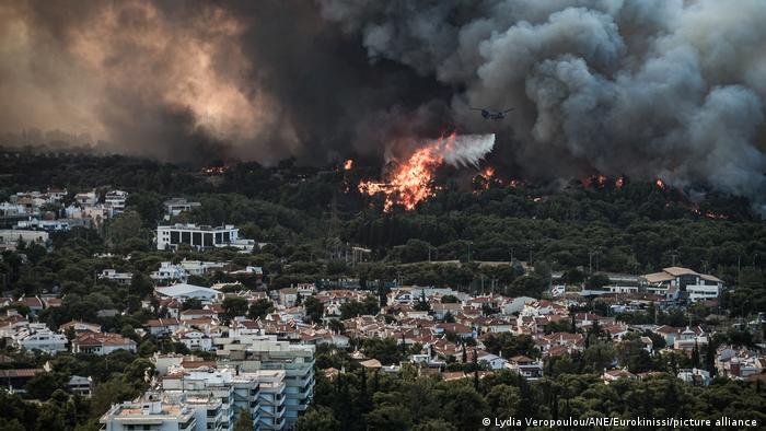 Grecia está en llamas