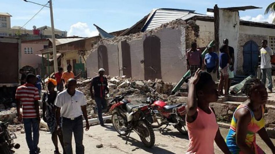 Haití sube a mil 297 la cifra de muertes por sismo