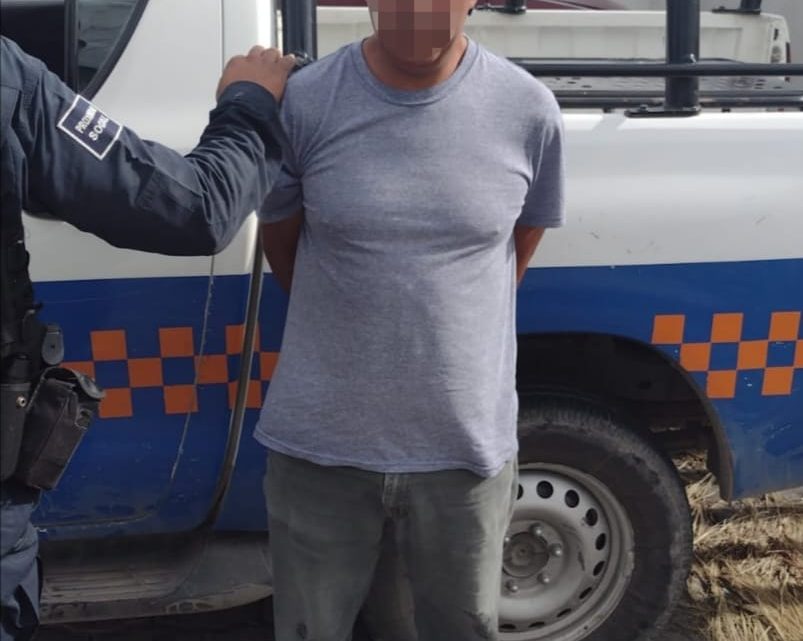 Son detenidos por querer extorsionar a dueño de carnicería en San Juan del Río.
