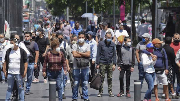 México añade seis mil 513 casos de COVID y llega a 244 mil 690 muertes