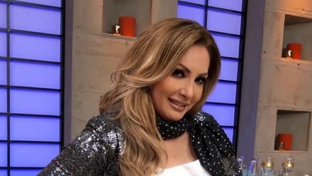 Paty Navidad, hospitalizada por COVID-19 pero no intubada