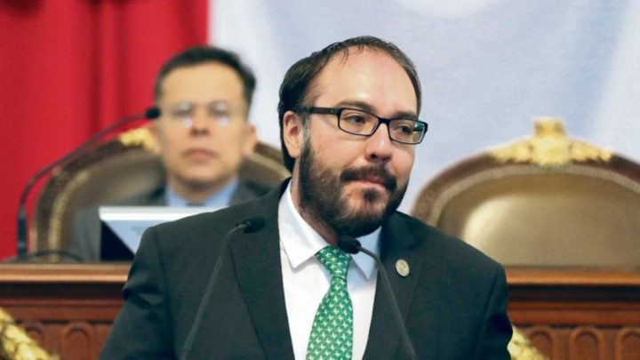 Fiscalía obtiene ficha roja de Interpol contra Mauricio Toledo