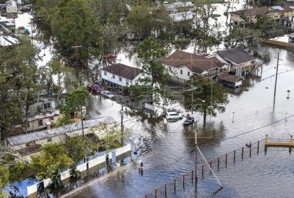 A 8 días del huracán “Ida”, están sin luz más de 530 mil usuarios en Luisiana