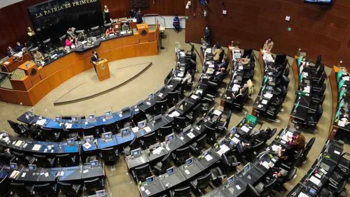 El proyecto de decreto considera un crecimiento del PIB) de 4.1 por ciento y un tipo de cambio de 20.3 pesos por dólar