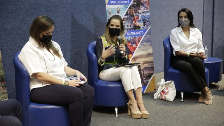 En el marco del Tianguis Turístico 2021, que se realiza en la ciudad de Mérida, Yucatán, los secretarios de Turismo de los estados de Aguascalientes, Guanajuato.