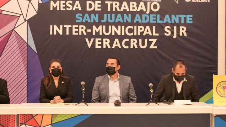 Realizaron en San Juan del Río mesas de trabajo intermunicipal con representantes de Veracruz.