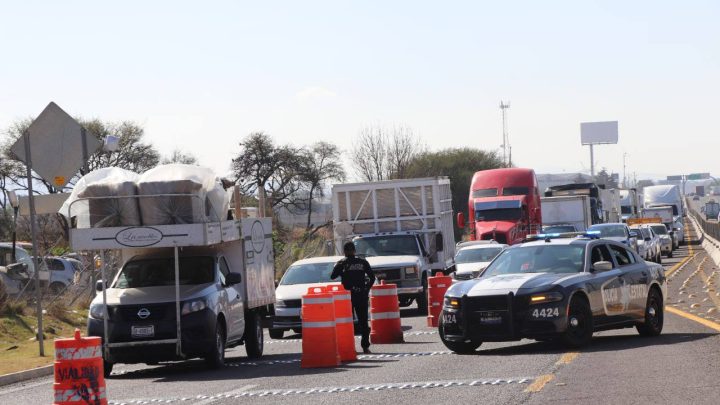 Del 01 de octubre al 31 de diciembre de 2021, la Secretaría de Seguridad Ciudadana a través de la Policía Estatal implementó 431 operativos de resguardo en los límites del estado de Querétaro.