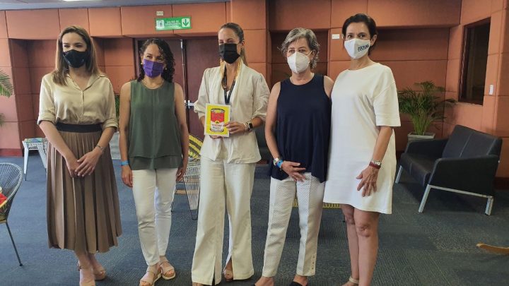 En gira de trabajo por Cartagena de .Indias, Colombia, las titulares de las secretarías estatales de Turismo, Mariela Morán Ocampo, y de Cultura