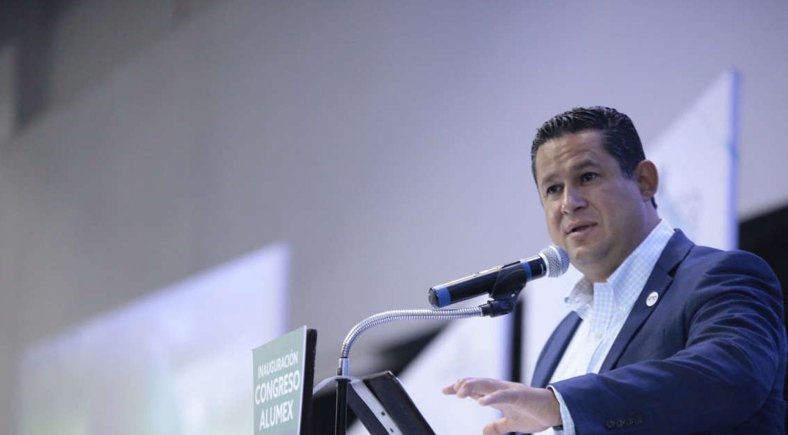El mandatario estatal  indicó que cumplirá con el aislamiento y atenderá las recomendaciones de salud