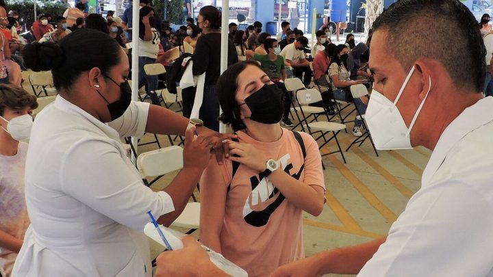 El país se ubica en el noveno lugar a nivel mundial con más ciudadanos inmunizados