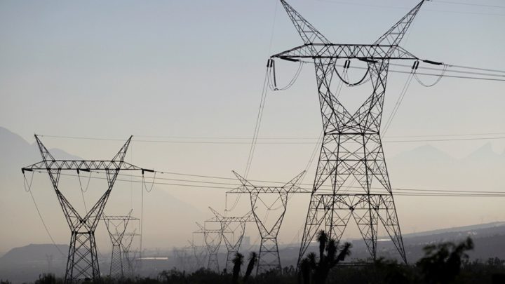 Las autoridades estiman un crecimiento constante en las finanzas de la empresa federal, mientras que los economistas advierten sobre un posible aumento de precios