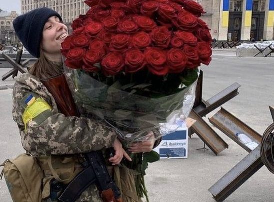 Cumpliéndose un mes desde que Rusia invadió territorio ucraniano, la primera dama Olena Zelenska se pronuncia respecto a la situación que vive su país