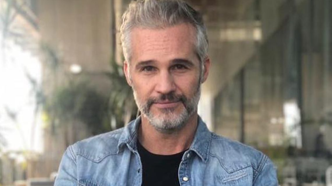 El actor es la reciente portada de la revista GQ México donde cuenta todo lo que vivió, resaltando sus ganas de vivir