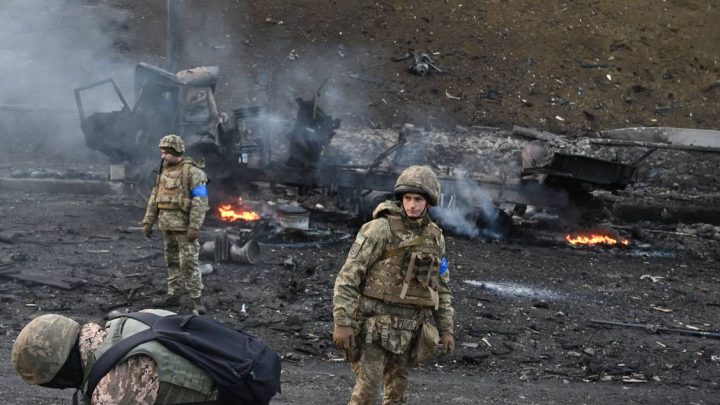 Moscú publicó el retiro de efectivos, sin embargo ayer continuaron los bombardeos