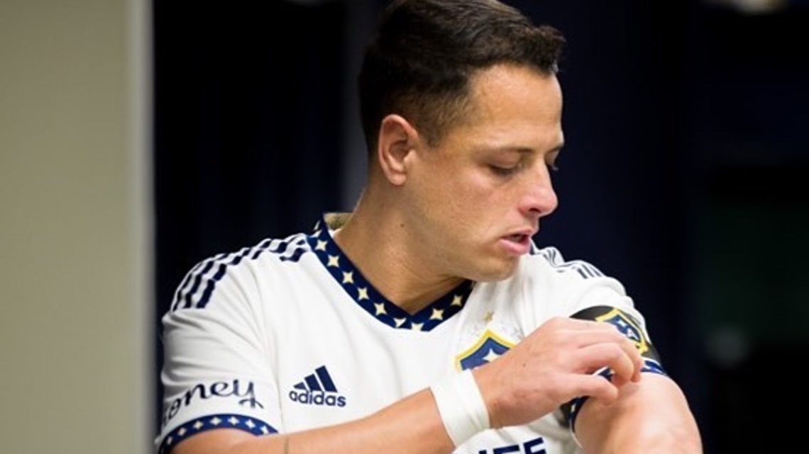 El atacante mexicano sigue anotando goles con Los Ángeles Galaxy