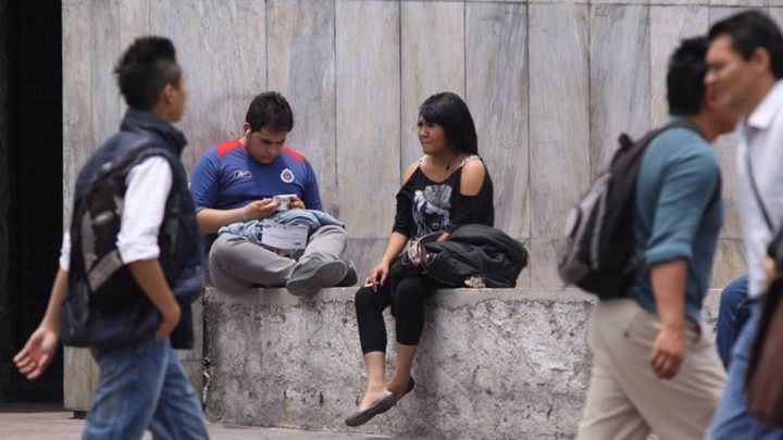 El Programa Jóvenes Construyendo el Futuro llama a registrarse en su página para elegir un centro de trabajo en el que se capacitarán para obtener un empleo