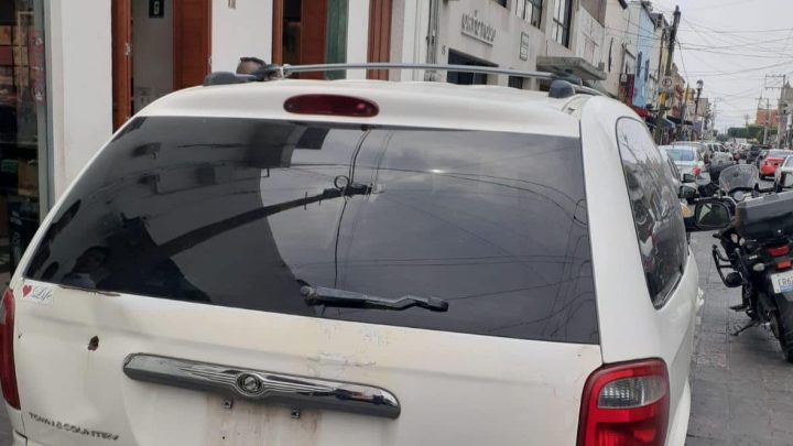 _·El propietario de la camioneta la utilizó para poder circular._