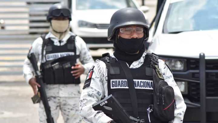 El Presidente López Obrador asegura que la Guardia Nacional ya tiene más de 100 mil elementos desplegados en los más de 100 cuarteles construidos