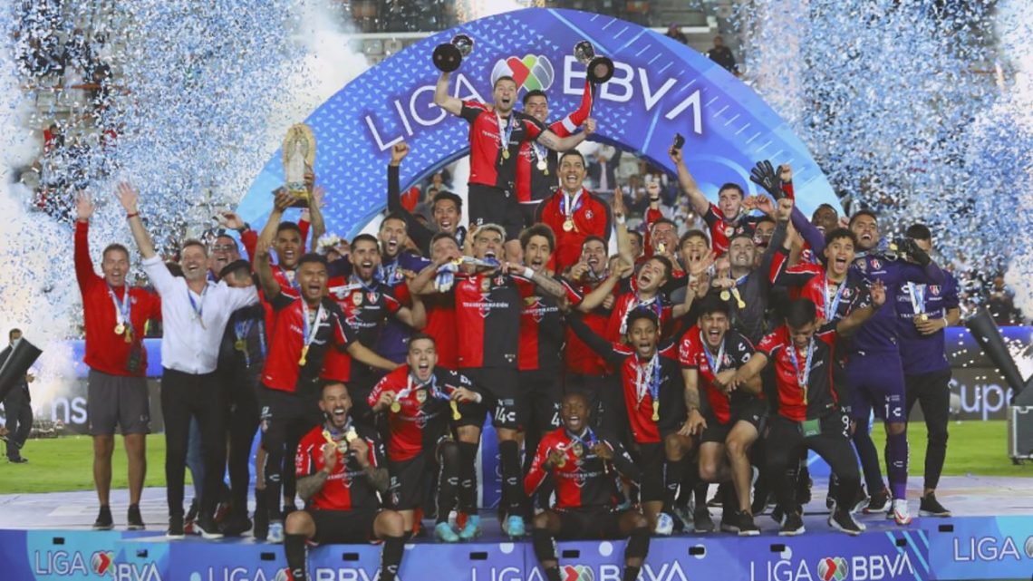 Atlas supo aguantar y culminó la obra en la cancha del Estadio Hidalgo ante los Tuzos para consagrarse como Bicampeón