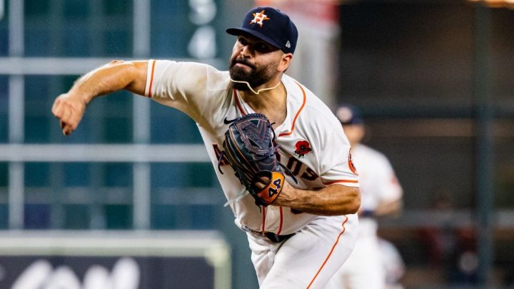 El sinaloense José Urquidy, participó en la victoria por 13-4 de Houston ante Boston