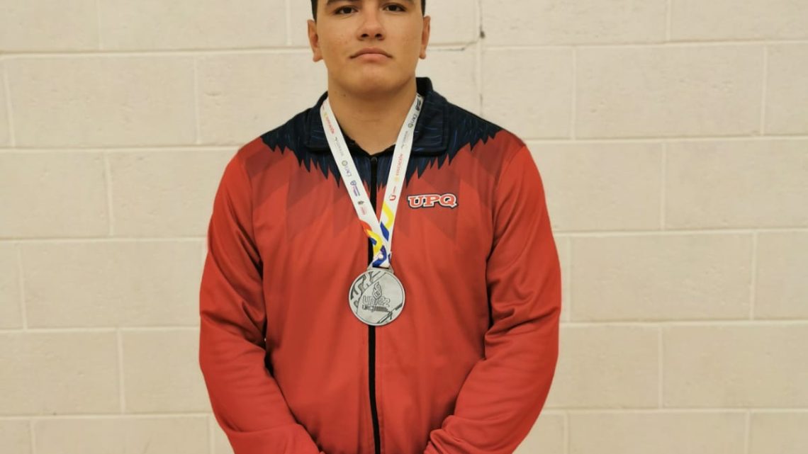 El atleta de la Universidad Politécnica de Querétaro (UPQ), Joel Abraham Atanasio Pérez, se convirtió en el segundo mejor atleta del país de nueve competidores que participaron en la competencia de lucha estilo libre.