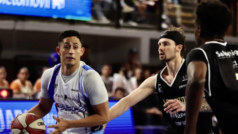 La quinteta tapatía derrotó por 90-82 a Caballeros de Culiacán y tomaron así ventaja de 2-0 en la serie de Cuartos de Final