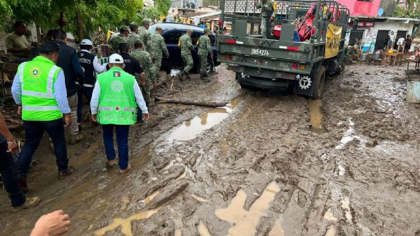 Los sobrevuelos que realizará López Obrador dependerán de que las condiciones meteorológicas lo permitan