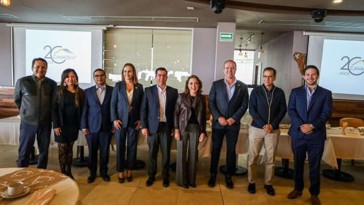 Sostiene Secretaria de Gobierno reunión con integrantes de CANADEVI