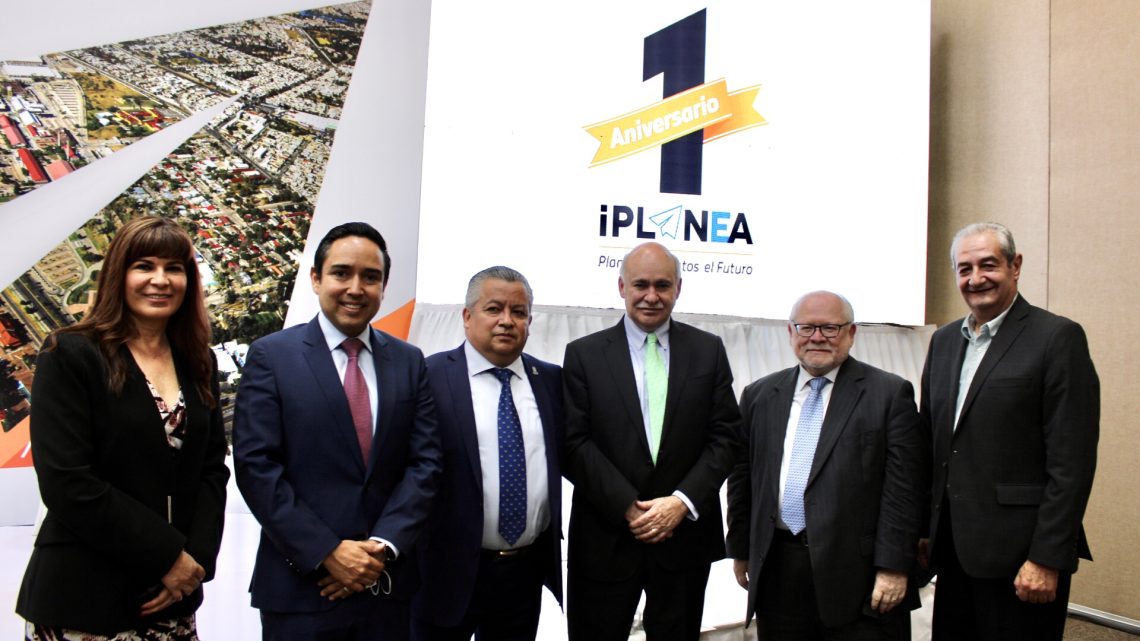 Con el objetivo de mantener una colaboración y coordinación entre los organismos de planeación la Secretaría de Planeación y Participación Ciudadana de Querétaro (SPPC).